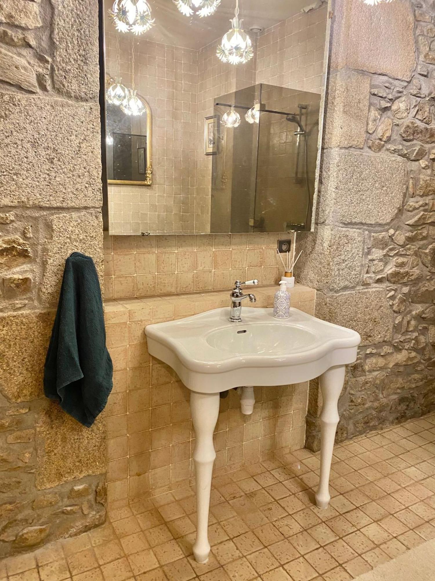 L'Hotel De Herce Chambre D'Hote Mayenne Rom bilde