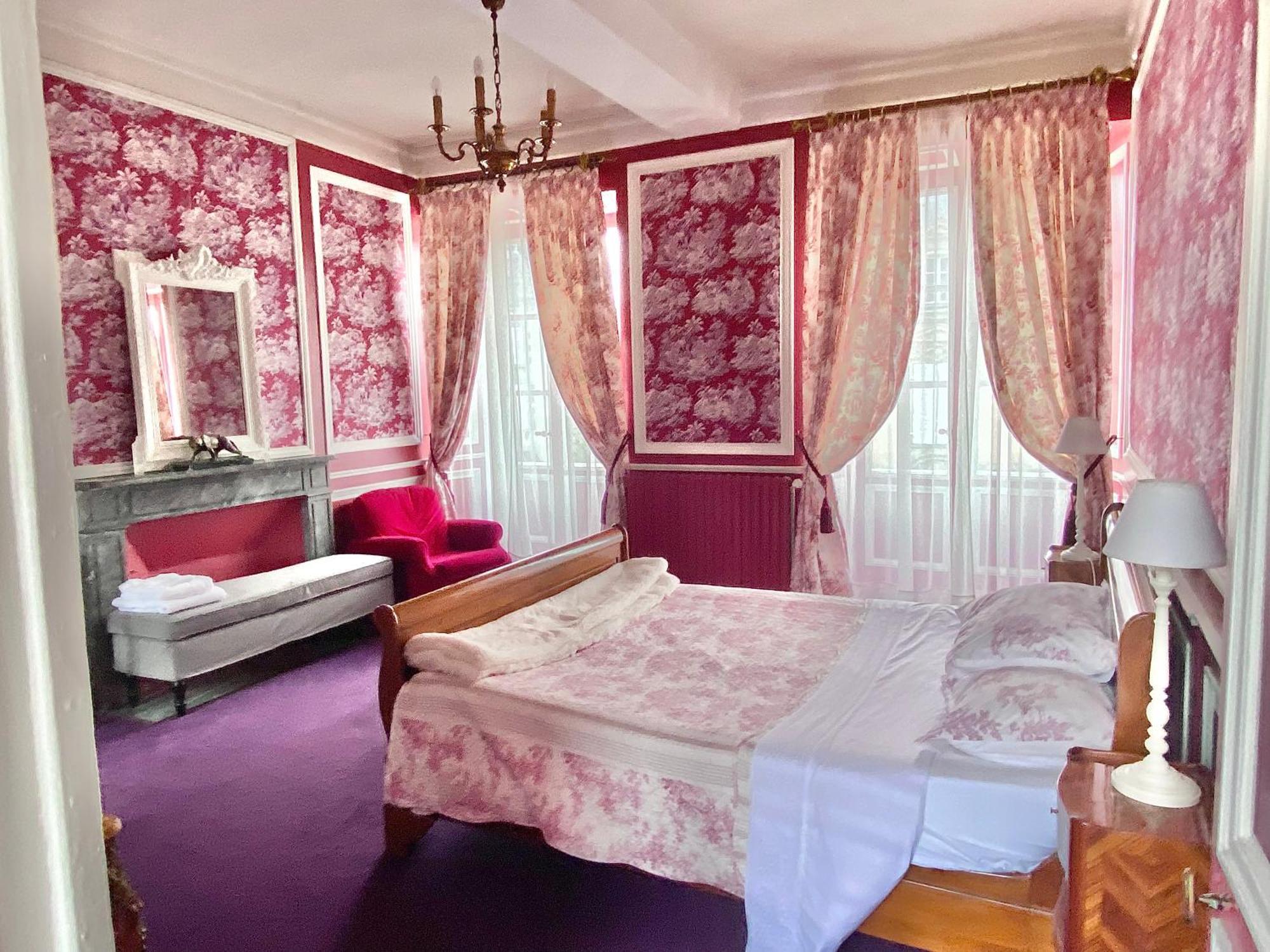 L'Hotel De Herce Chambre D'Hote Mayenne Eksteriør bilde